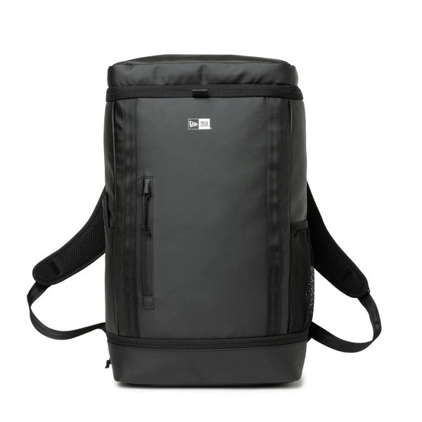 NEW ERA ( ニューエラ ) ボックスパック 32L TPU Box Logo ボックスロゴ ロゴプリント ブラック | リュック | リュックサック | バックパック | 通勤 | 通学 | PC収納 | 靴収納 | シンプル | 光沢感 | ユニセックス | 14521360