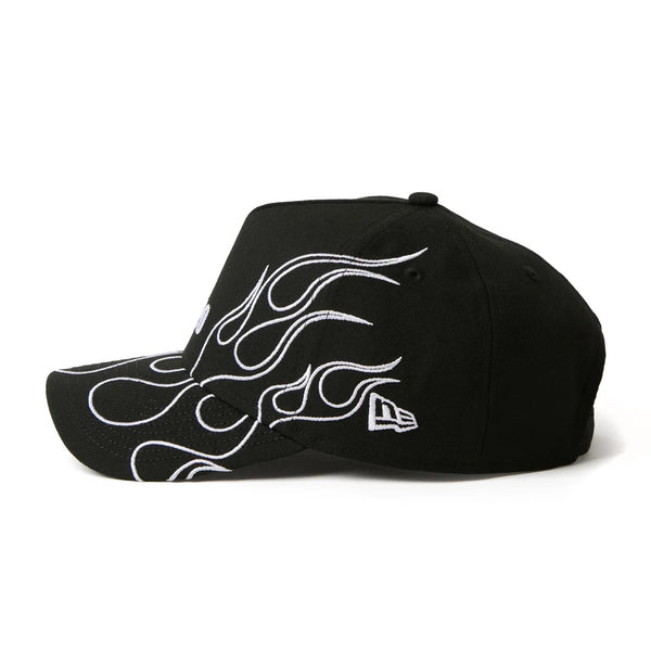 NEW ERA ( ニューエラ ) 9FORTY A-Frame The Flame 帽子 キャップ 炎 フレーム ファイヤー ロゴ 刺繍 ストリート カジュアル ブランド ベースボールキャップ アウトドア キャンプ 15137114 15137115