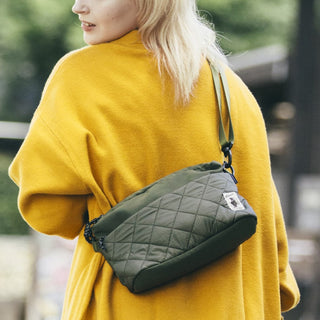 COBMASTER ( コブマスター ) COB QLT ALT SHOULDERBAG | ショルダーバッグ | バッグ | コンパクト | シンプル | 撥水 | キルティング | 収納 | ポリエステル | アウトドア | キャンプ | レジャー | 81357500 | こぶますたー | 小さめ | 小型 | お出かけ