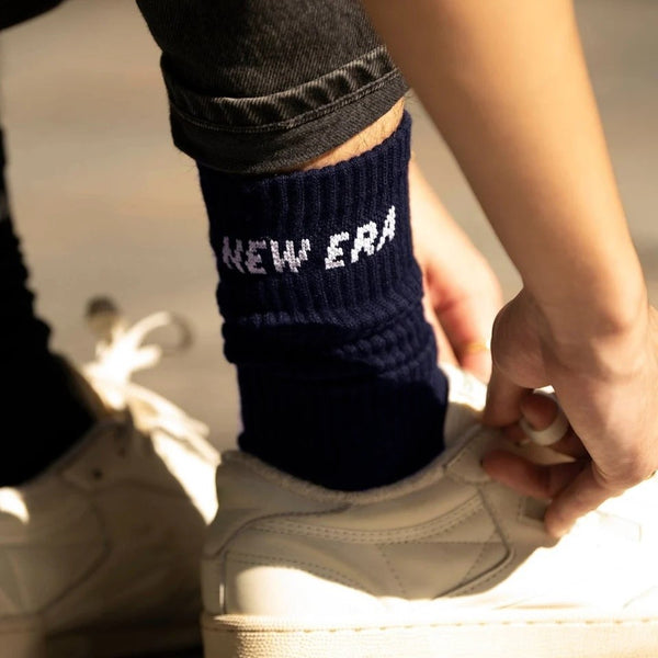 NEW ERA ( ニューエラ ) ソックス クルー 3ペア | 靴下 | ３足 | セット | 通勤 | 通学 | 毎日 | シンプル | ホワイト | ライン | 使いやすい | サイズ豊富 | アウトドア | キャンプ | レジャー | ネイビー | ブラック