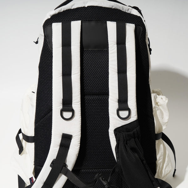 COBMASTER ( コブマスター ) COB-CSR DAISY PACK | デイパック | リュック | リュックサック | 旅行 | アウトドア | キャンプ | 軽量 | 撥水 | 軽い | ナイロン | お出かけ | シンプル | 登山 | 81357900 | こぶますたー