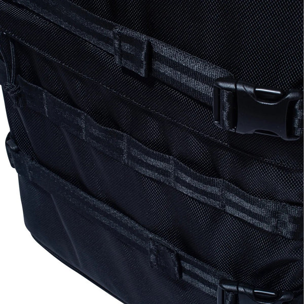 NEW ERA ( ニューエラ ) キャリアパック 35L ブラック | リュック | リュックサック | バックパック | 通勤 | 通学 | 黒色 | サイドポケット | 収納ポケット | 約35L | アウトドア | キャンプ | 旅行 | レジャー | 便利 | 14521349 | デイパック | にゅーえら | ユニセックス