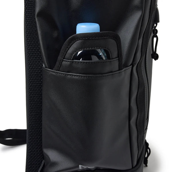NEW ERA ( ニューエラ ) ボックスパック 32L TPU プリントロゴ アウトライン ブラック × リフレクトシルバー | リュック | リュックサック | バックパック | 通勤 | 通学 | アウトドア | PC収納 | 靴収納 | 14521358