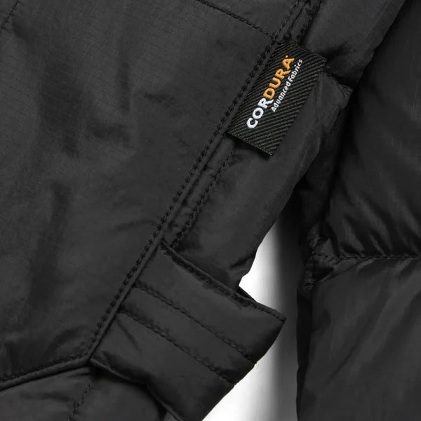 TAION ( タイオン ) ワーク クルーネック ダウンジャケット | アウター | ジャケット | 軽い | コンパクト | 軽量 | アウトドア | キャンプ | レジャー | シンプル | 保温 | 防寒 | 冬 | 定番 | 定番ダウン | TAION-104BWK | たいおん