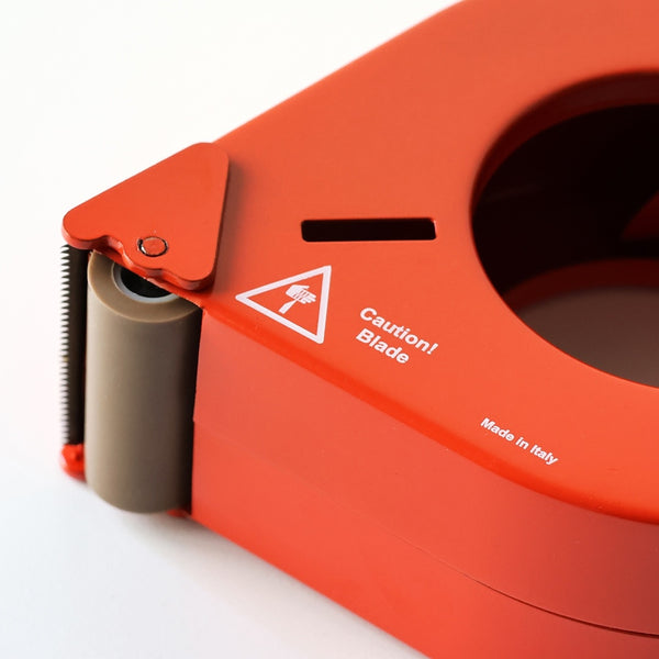 DETAIL ( ディテール ) Hand Tape Dispenser D1/50mm ハンド テープ ディスペンサー | プロ品質のデザインテープディスペンサー | テープ台 | テープカッター | 実用性 | カラフル | ヴィヴィッド | カラーリング | 3741 | 文具 | でぃてーる