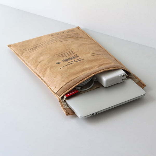 DETAIL ( ディテール ) ANAheim Laptop Sleeve 13inch | PCケース | クラフト | グレー | ブラック | 軽量 | 高耐久 | クッション性 | キルティング | 持ち運び | かっこいい | 372113 | でぃてーる