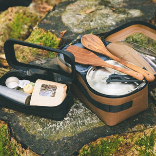 COBMASTER ( コブマスター ) COB DRY CUTLERY CASE | ケース | マルチケース | 収納 | 防水 | アウトドア | キャンプ | 旅行 | レジャー | 18423000 | こぶますたー | 横長 | 窓付き | 中身 | 見やすい | シンプル | ロゴ