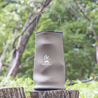 Bush Craft ( ブッシュクラフト ) オイルランタンソフトカバー D80D90 ブラウン | アウトドア | キャンプ | 収納カバー | ソフトケース | 収納ケース | 持ち運び | 伸縮性 | 吊り下げ | 51002 | ランタンケース | ぶっしゅくらふと