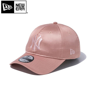 NEW ERA ( ニューエラ ) 9TWENTY Valentine's Day サテン ニューヨーク・ヤンキース ピンクベージュ | 帽子 | キャップ | 日よけ | バレンタイン | プレゼント | ギフト | ポリエステル | サイズ調整 | 野球帽 | にゅーえら | 14908290