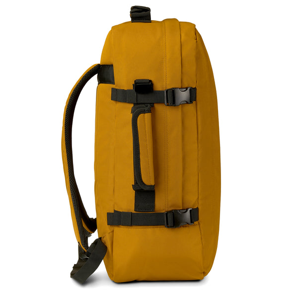 CABINZERO ( キャビンゼロ ) Classic 44L | 機内 | 持ち込み | リュック | バッグ | 旅行 | 軽い | 軽量 | 1週間 | 防水 | キャンプ | アウトドア | レジャー | シンプル | デイパック | CZ-061201 | CZ-061203 | CZ-061205 | CZ-061309 | CZ-061801 | CZ-062509 | クラシック