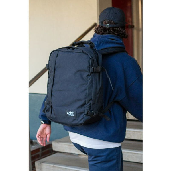 CABINZERO ( キャビンゼロ ) Classic クラシック | 36L | 機内 | 持ち込み | アウトドア | キャンプ | デイパック | 旅行 | 5泊 | バックパック | シンプル | ゆとり | CZ-171201 | CZ-171203 | CZ-171205 | CZ-171309 | CZ-172509