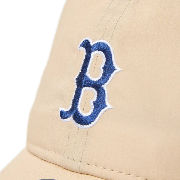 NEW ERA ( ニューエラ ) 9TWENTY MLB Typewriter ボストン ・ レッドソックス ベージュ | 帽子 | キャップ | 日よけ | ユニセックス | サイズ調整 | 軽量 | 軽い | 丈夫 | クロスストラップ | コットン | にゅーえら | ぼうし