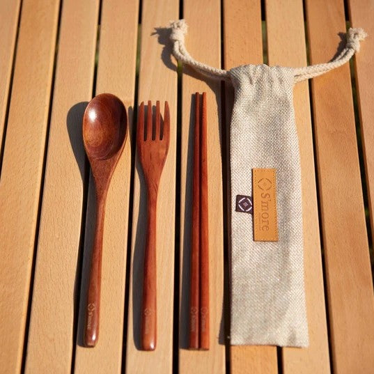 S`more ( スモア ) Woodi Cutlery Set ウッディカトラリーセット キャンプ カトラリー 3点セット | アウトドア | ソロキャンプ | 木製 | スプーン | お箸 | 箸 | フォーク | カトラリー | シンプル | プレゼント | ギフト | すもあ