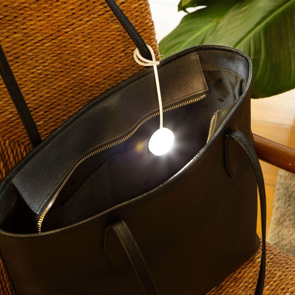 KIKKERLAND ( キッカーランド ) Rechargeable Purse Light リチャージャブル パース ライト | 携帯ライト | LEDライト | USB | 充電 | コンパクト | バッグライト | 充電式ライト | 夜道 | 散歩 | KFL67 | きっかーらんど