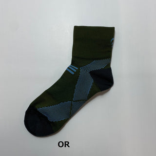 【 SALE 】 Goldwin ( ゴールドウィン ) Arch Support Quarter Socks C3fit アーチサポートクォーターソックス | 靴下 | スポーツ | レジャー | アウトドア | キャンプ | シンプル | 部活 | ジム | GC20301 | ごーるどうぃん