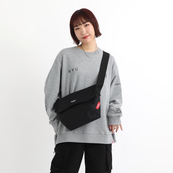Manhattan Portage ( マンハッタンポーテージ ) Nylon Messenger Bag JR Back Pocket W/ Divider Magnet バッグ | メッセンジャーバッグ | アウトドア | キャンプ | MP1605JRBPDMGNT | マグネット開閉