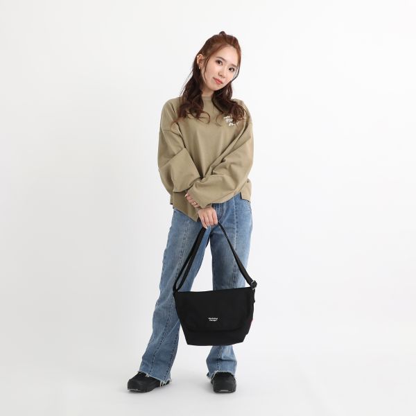 Manhattan Portage ( マンハッタンポーテージ ) Nylon Messenger Bag JR Back Pocket W/ Divider Magnet バッグ | メッセンジャーバッグ | アウトドア | キャンプ | MP1605JRBPDMGNT | マグネット開閉