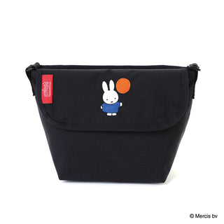 Manhattan Portage ( マンハッタンポーテージ ) NYLON MESSENGER BAG ( XXS ) BACK POCKET W/ DIVIDER MAGNET 500D CORDURA MIFFY 70TH | ミッフィー | コラボ | バッグ | メッセンジャーバッグ | ショルダーバッグ | MP1603BPDMGNTMF70