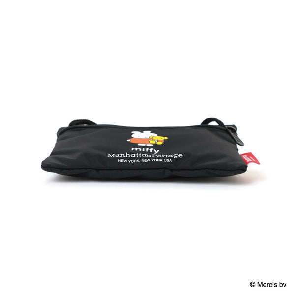 Manhattan Portage ( マンハッタンポーテージ ) DOUBLE ZIPPER POUCH MIFFY 70TH | ミッフィー | コラボ | バッグ | コンパクト | 薄型 | ブラック | DZPMF70 | サコッシュ | シンプル | お出かけ | 散歩 | 身軽 | アウトドア | レジャー