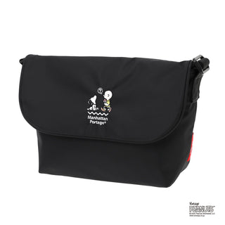 Manhattan Portage ( マンハッタンポーテージ ) CASUAL MESSENGER SLIM BP W/DIV MGNT PEANUTS 25 | ショルダーバッグ | バッグ | カバン | スヌーピー | コラボ | チャーリー・ブラウン | 1605JRSBPDMGNTPNS25 | まんはったんぽーてーじ | アウトドア | お出かけ