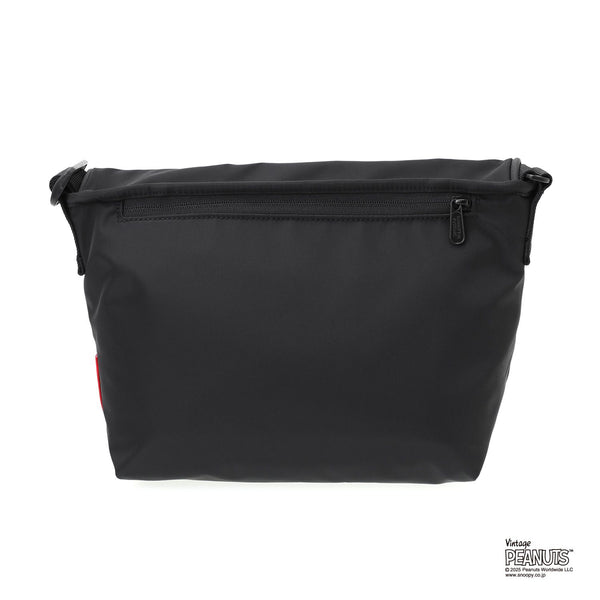 Manhattan Portage ( マンハッタンポーテージ ) CASUAL MESSENGER SLIM BP W/DIV MGNT PEANUTS 25 | ショルダーバッグ | バッグ | カバン | スヌーピー | コラボ | チャーリー・ブラウン | 1605JRSBPDMGNTPNS25 | まんはったんぽーてーじ | アウトドア | お出かけ