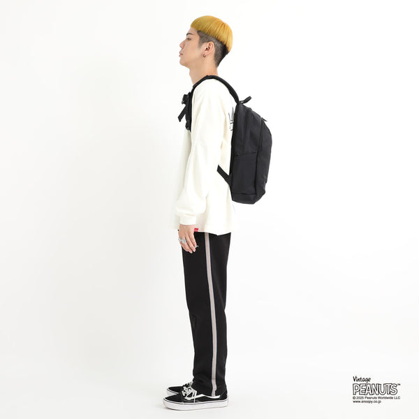 Manhattan Portage ( マンハッタンポーテージ ) TRAILBLAZER BACKPACK JR FLIGHT NYLON BACKING PEANUTS 25 | リュックサック | デイパック | コラボ | スヌーピー | チャーリー・ブラウン | 通勤 | 通学 | ブラック | シンプル | MP2292JRPNS25 | まんはったんぽーてーじ