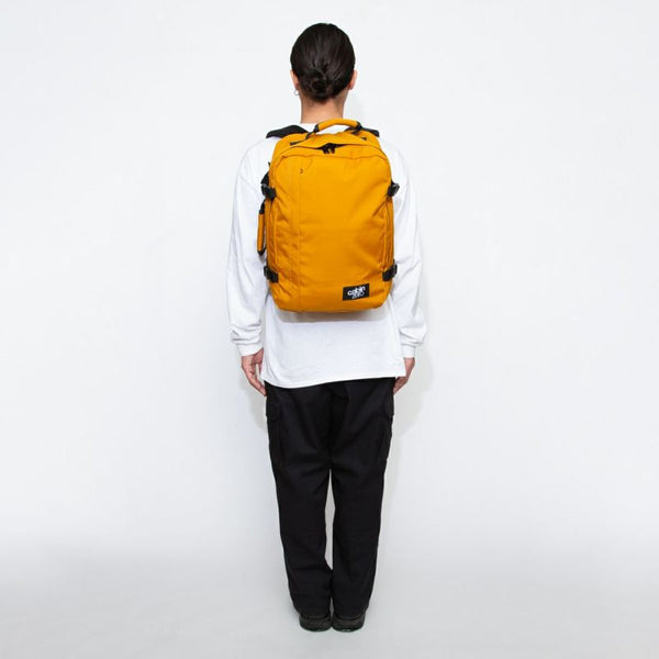 CABINZERO ( キャビンゼロ ) Classic クラシック | 36L | 機内 | 持ち込み | アウトドア | キャンプ | デイパック | 旅行 | 5泊 | バックパック | シンプル | ゆとり | CZ-171201 | CZ-171203 | CZ-171205 | CZ-171309 | CZ-172509