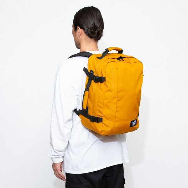 CABINZERO ( キャビンゼロ ) Classic クラシック | 36L | 機内 | 持ち込み | アウトドア | キャンプ | デイパック | 旅行 | 5泊 | バックパック | シンプル | ゆとり | CZ-171201 | CZ-171203 | CZ-171205 | CZ-171309 | CZ-172509