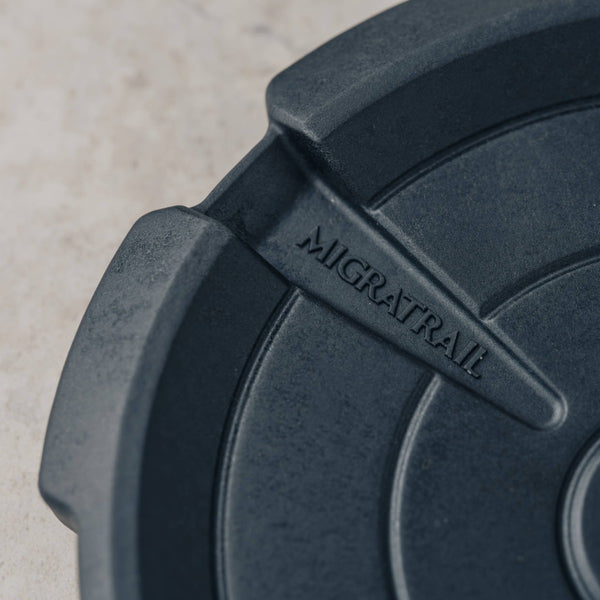 MIGRATRAIL ( ミグラトレイル ) VARIANT STAND バリアントスタンド | 薪割り | アウトドア用品 | アウトドア | キャンプ | キャンプ用品 | ブラック | シンプル | 薪割りスタンド | G6403 | みぐらとれいる