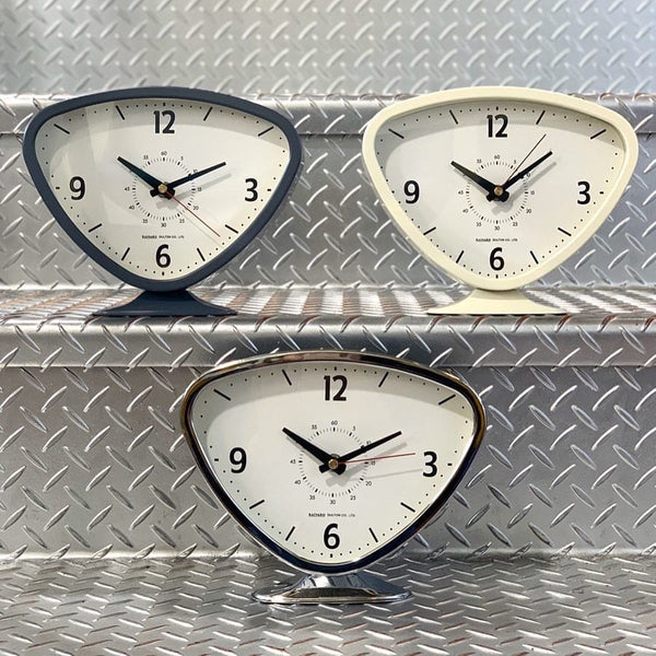 DULTON ( ダルトン ) RAINARD CLOCK IVORY | レイナード クロック | 時計 | 置き時計 | アイボリー | スチール | インテリア | 三角型 | スイープムーブメント | K925-1257IV | だるとん