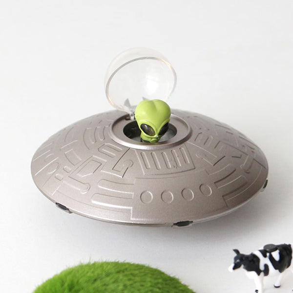 DETAIL ( ディテール ) Toy & Book " UFO Cow Abduction "トイ&ブック ” UFOカウアブダクション " | 宇宙人とUFOがモチーフのトイ | 置物 | インテリア | プレゼント | ギフト | ウシ | 牛 | 宇宙人 | <br>3740BUA | でぃてーる