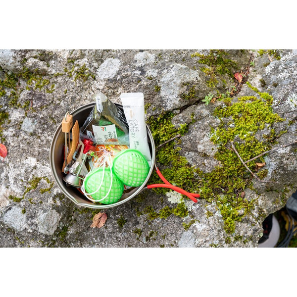 EVERNEW ( エバニュー ) 2ケ入玉子ケース | ケース | 持ち運び | 卵 | アウトドア | キャンプ | 登山 | 2個 | ソロキャンプ | 便利 | 軽い | 軽量 | ゆで卵 | EBY231 | キッチン | えばにゅー