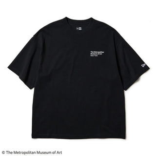 NEW ERA ( ニューエラ ) 半袖 オーバーサイズド コットン Tシャツ The Met ブラック | シャツ | 半袖Tシャツ | 黒色 | にゅーえら | 14457270 | ユニセックス | ゆとり | コットン | 夏服 | バックプリント | カジュアル