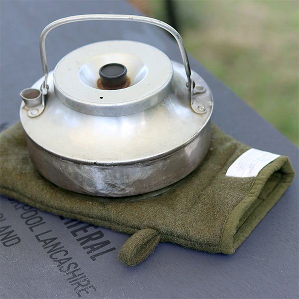 POST GENERAL ( ポストジェネラル ) MIL MITTEN / ミル ミトン | 料理 | キッチンミトン | キッチン用品 | プレゼント | ギフト | アウトドア | シンプル | メンズライク | 薪運び | 便利 | 982140072 | ぽすとじぇねらる