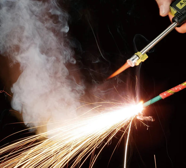 SOTO ( ソト ) スライドガストーチ スケルトンブラック | ST-480C2SB | アウトドア | キャンプ | ガストーチ | トーチ | コンパクト | スケルトン | バーナー  | 小型 | 強力 | 耐風 | アウトドア用品 | キャンプ用品 | そと