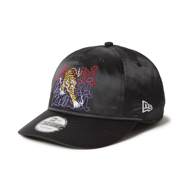 NEW ERA ( ニューエラ ) 9THIRTY 虎 サテンブラック | 山本寛斎 | コラボ | ブラック | キャップ | 帽子 | オシャレ | 日よけ | かっこいい | ポリエステル | クロスストラップ | サイズ調整 | ユニセックス | にゅーえら | 14858855