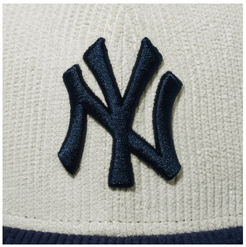 NEW ERA ( ニューエラ ) 59FIFTY MLB Corduroy コーデュロイ ニューヨーク・ヤンキース ライトベージュ ネイビーバイザー  13751134