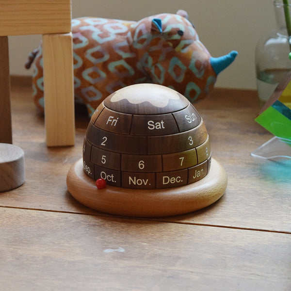 DETAIL ( ディテール ) Dome Perpetual Calendar | ドーム パーペチュアル カレンダー | 万年カレンダー | カレンダー | 置き型 | 可愛い | 木 | シンプル | プレゼント | ウォルナット | ずっと使える | H0126 | でぃてーる