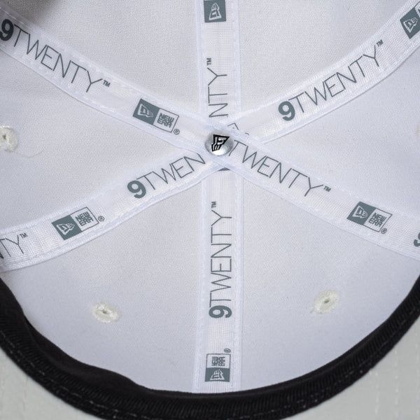 NEW ERA ( ニューエラ ) 9TWENTY White Day サンディエゴ・パドレス クローム | 帽子 | キャップ | ユニセックス | サイズ調整 | ポリエステル | クロスストラップ | お出かけ | アウトドア | オシャレ | 14908285 | にゅーえら