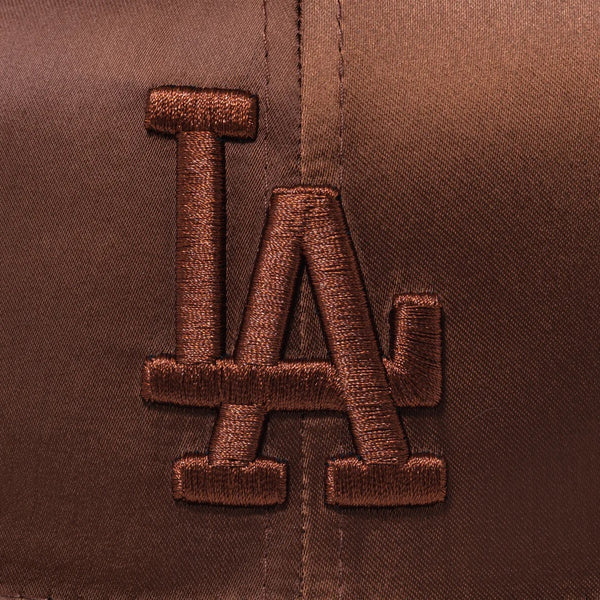 NEW ERA ( ニューエラ ) 59FIFTY Valentine's Day サテン ロサンゼルス・ドジャース ブラウン | 帽子 | キャップ | 茶色 | バレンタイン | プレゼント | ギフト | フラットバイザー | ポリエステル | レジャー | お出かけ | 14908300 | にゅーえら