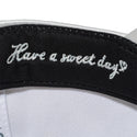 NEW ERA ( ニューエラ ) 9TWENTY White Day ニューヨーク・ヤンキース クローム | 帽子 | キャップ | サテン | クロスストラップ | サイズ調整 | ユニセックス | お出かけ | オシャレ | アウトドア | キャンプ | 14908286 | にゅーえら