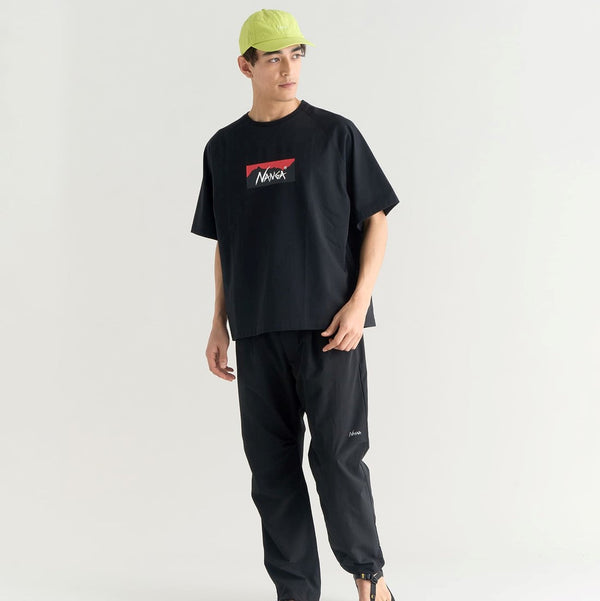NANGA ( ナンガ ) ECO HYBRID BOX LOGO LOOSE FIT TEE UNISEX エコハイブリッドボックスロゴルーズフィットティー | 半袖シャツ | シャツ | シンプル | ロゴ | 夏服 | ゆったり | 定番 | なんが