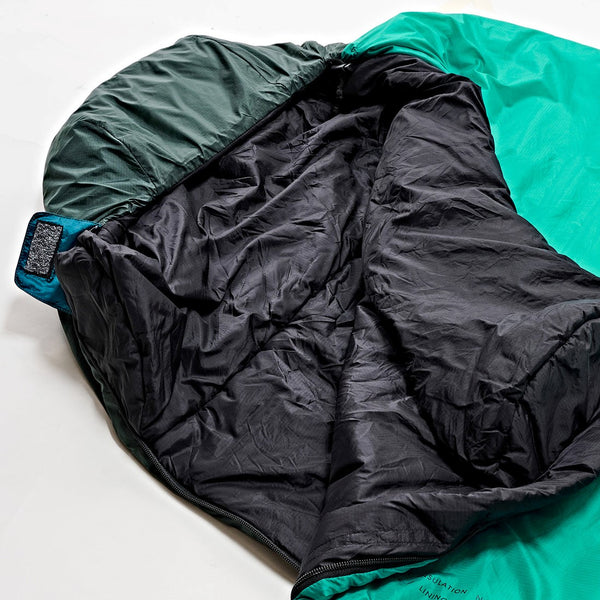 NANGA ( ナンガ ) ZZZ BAG 10 | 寝袋 | シュラフ | アウトドア | 防災 | コンパクト | 夏 | 快適温度10℃ | 化繊モデル | 軽い | 軽量 | N2600-2C091E154071 | なんが | キャンプ