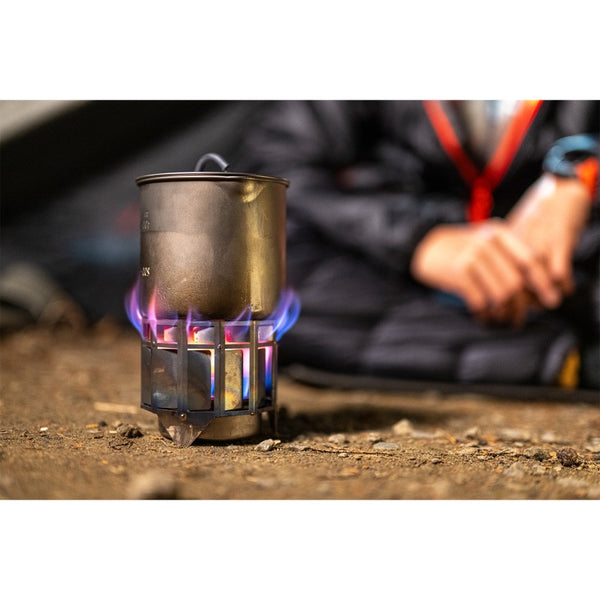 EVERNEW ( エバニュー ) Tornado flamer | アウトドア | キャンプ | 登山 | トレッキング | ECA075 | トルネードフレイマー | アルコールストーブ用 | 風防 | ゴトク | 五徳 | えばにゅー