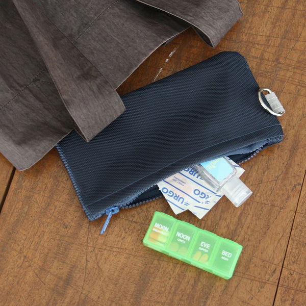 DETAIL ( ディテール ) Solid Pouch Flat Small ソリッドポーチ フラット スモール | フラットポーチ | シンプル | 旅行 | アウトドア | キャンプ | レジャー | お出かけ | レッド | ネイビー | ブラック | 3498 | でぃてーる