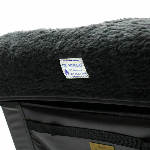 AS2OV ( アッソブ ) ALBERTON FIRE PROOF BOA CHAIR COVER / 難燃チェアカバー | 難燃 | チェアカバー | 暖かい | 防寒 | アウトドア | キャンプ | イスカバー | 弾力性 | ソフト | しなやか | 冬キャンプ | 992503 | あっそぶ