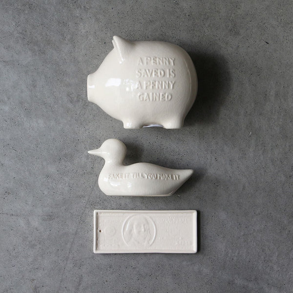 DETAIL ( ディテール ) Crackle Piggy Bank | クラックル ピギー バンク | ぽってり | ヴィンテージ | ブタの貯金箱 | 貯金箱 | 陶器 | インテリア | 可愛い | シンプル | プレゼント | ギフト | 3724P | 白色 | ホワイト | でぃてーる