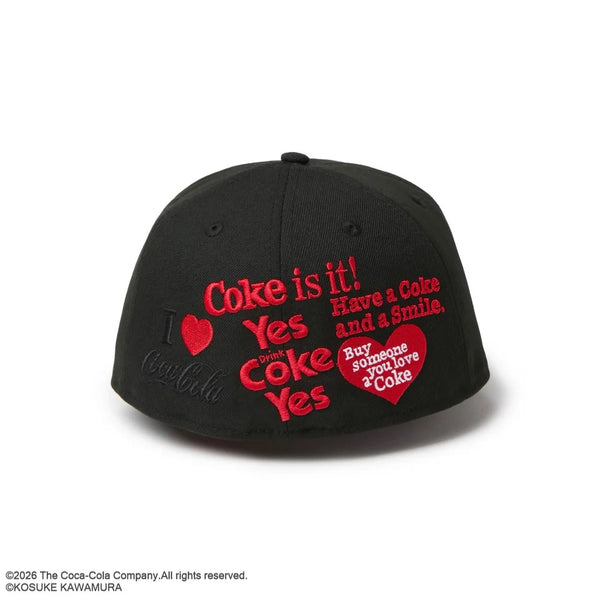 NEW ERA ( ニューエラ ) 59FIFTY Coca-Cola designed by Kosuke Kawamura コカ･コーラ ブラック キャップ 帽子 コラボ コカコーラ メンズ レディース ユニセックス 59FIFTY ストリート カジュアル おしゃれ 15156555