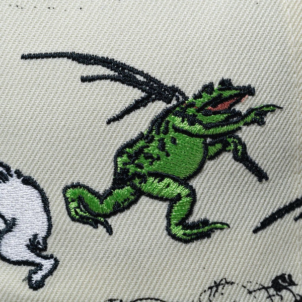 NEW ERA ( ニューエラ ) 59FIFTY 鳥獣戯画 オールオーバー クロームホワイト | 帽子 | キャップ | 日よけ | 兎 | 猿 | 猫 | 蛙 | コラボ | ポリエステル | コットン | お出かけ | オシャレ | 14940846 | にゅーえら