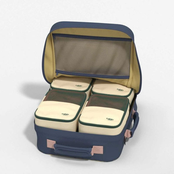 CABINZERO ( キャビンゼロ ) Classic 44L | 機内 | 持ち込み | リュック | バッグ | 旅行 | 軽い | 軽量 | 1週間 | 防水 | キャンプ | アウトドア | レジャー | シンプル | デイパック | CZ-061201 | CZ-061203 | CZ-061205 | CZ-061309 | CZ-061801 | CZ-062509 | クラシック